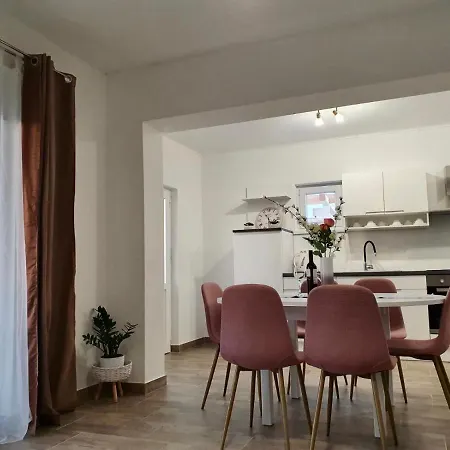 Apartman Skolj Jovici  Exterior photo