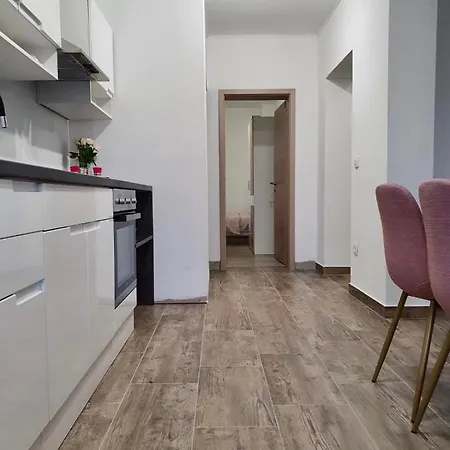 Apartman Skolj Jovici  Exterior photo