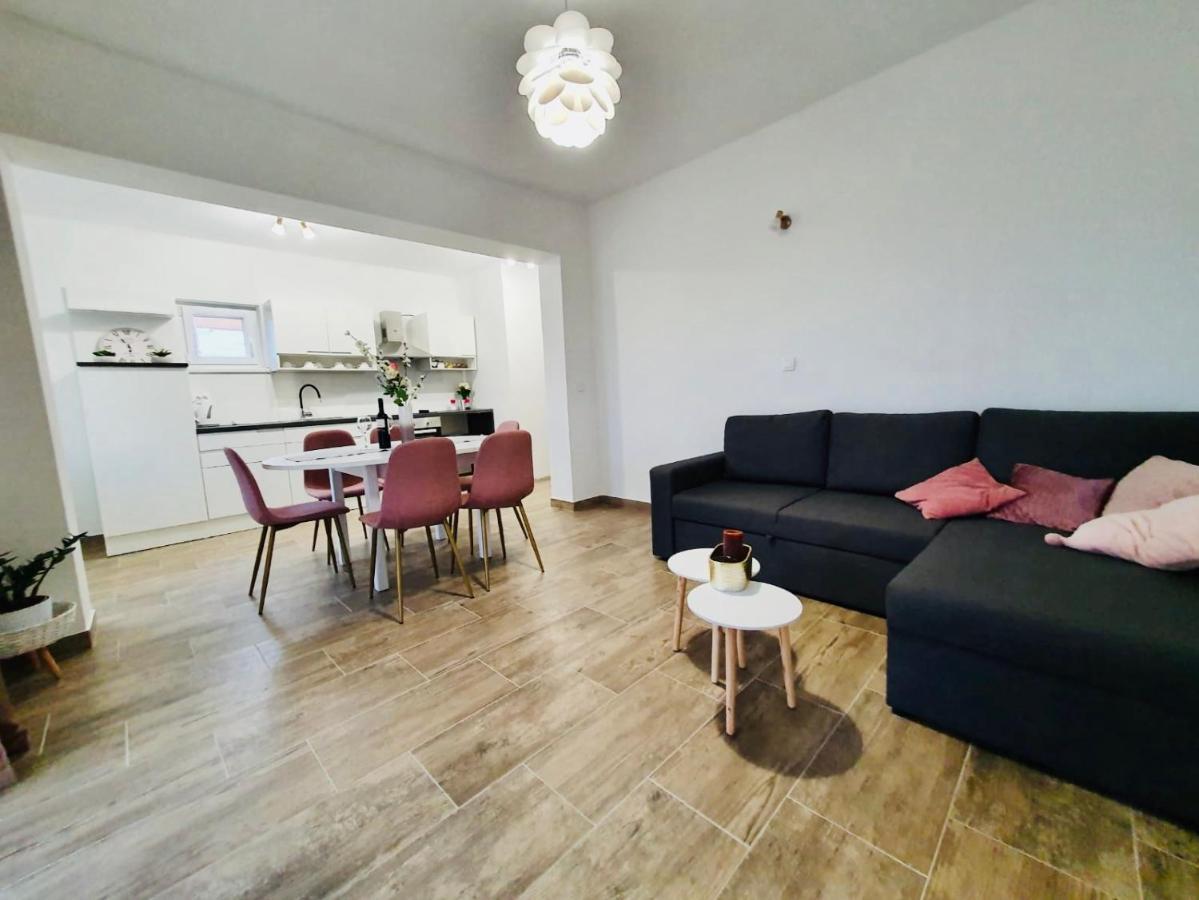 Apartment Skolj